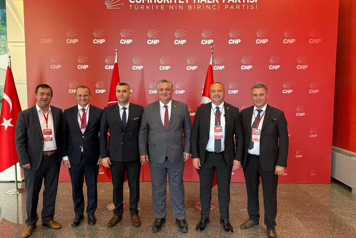CHP'li Belediye Başkanları Genel Merkez'de Buluştu: Mehmet Gürel de Toplantıya Katıldı