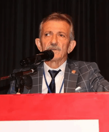 CHP’li Sürel’den AK Parti’ye Sert Yanıt: “Hizmetlerimizi Provoke Etmeyin”