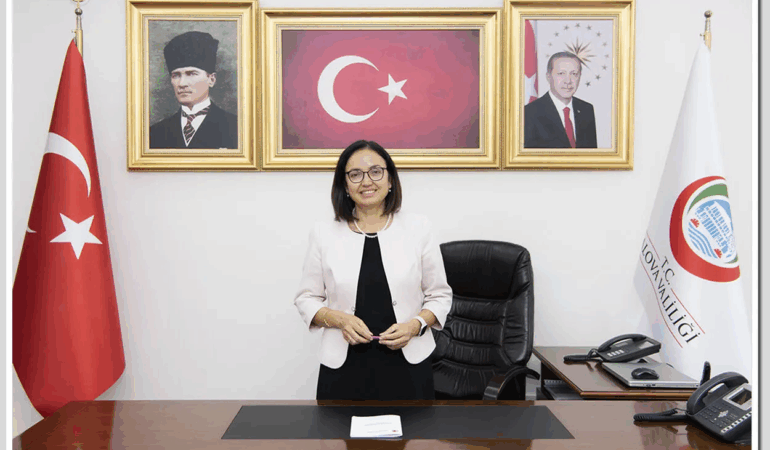 YALOVA VALİSİ DR. HÜLYA KAYA’NIN 15 TEMMUZ DEMOKRASİ VE MİLLÎ BİRLİK GÜNÜ MESAJI
