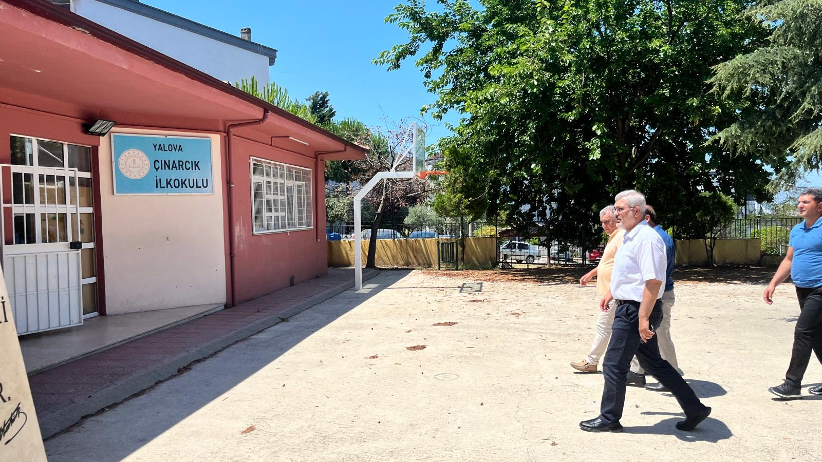 İl Millî Eğitim Müdürü Aytekin Yılmaz’dan Çınarcık'ta Eğitim Kurumlarına Ziyaret