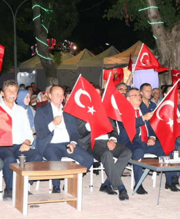 ÇİFTLİKKÖY'DE 15 TEMMUZ'UN 9. YILDÖNÜMÜ ETKİNLİKLERİ GERÇEKLEŞTİRİLDİ