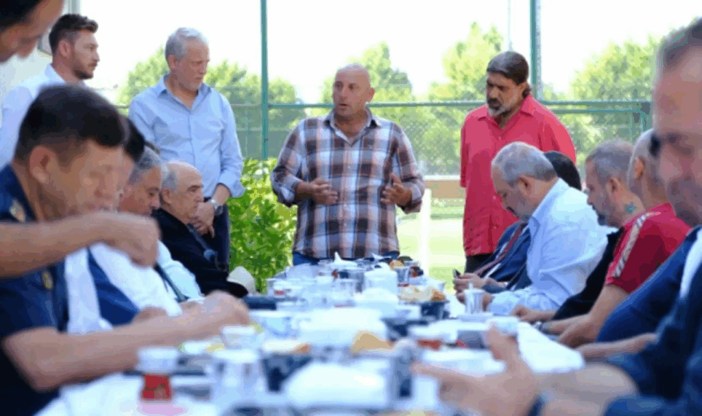 YALOVASPOR SEZON ÖNCESİ KENETLENDİ