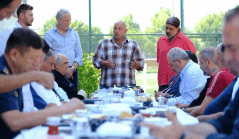 YALOVASPOR SEZON ÖNCESİ KENETLENDİ