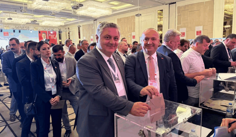 Yalova Belediye Başkanı Mehmet Gürel, TBB Meclis Toplantısı İçin Ankara'da