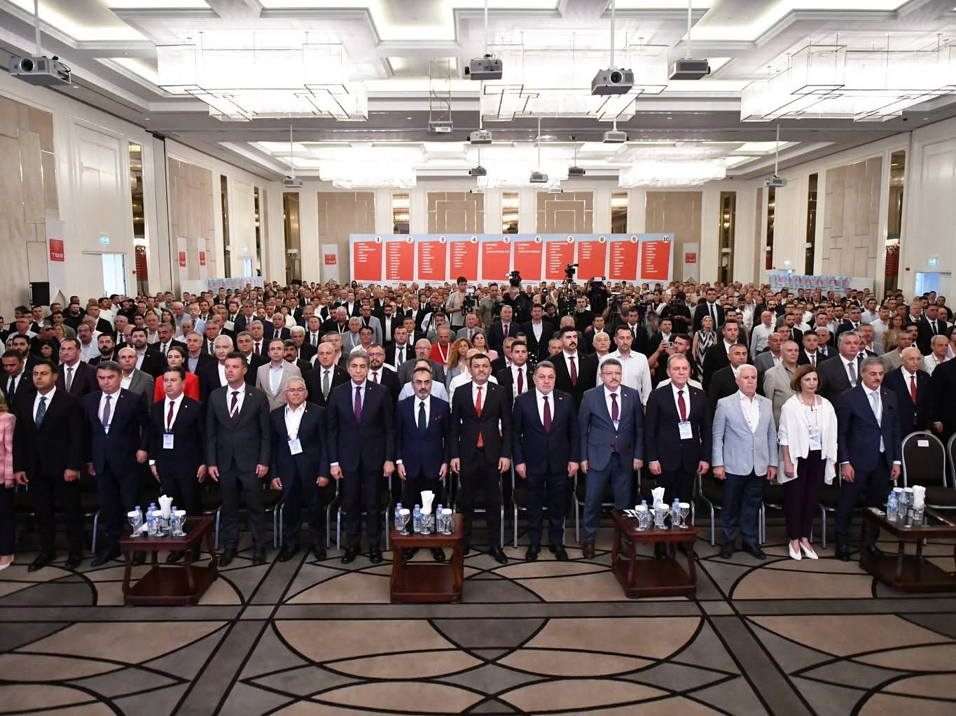 Yalova Belediye Başkanı Mehmet Gürel, TBB Meclis Toplantısı İçin Ankara'da