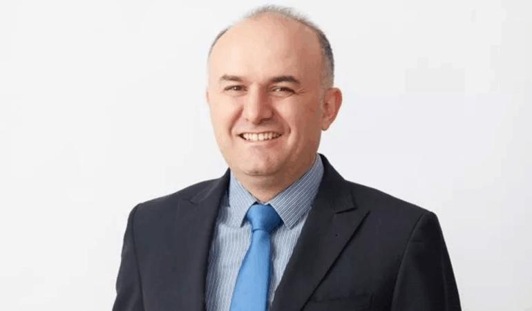 Akkim Kimya’da Görev Değişikliği: Genel Müdürlük Koltuğuna Veysi Küçük Oturdu 1 Akkim Kimya’da Görev Değişikliği: Genel Müdürlük Koltuğuna Veysi Küçük Oturdu