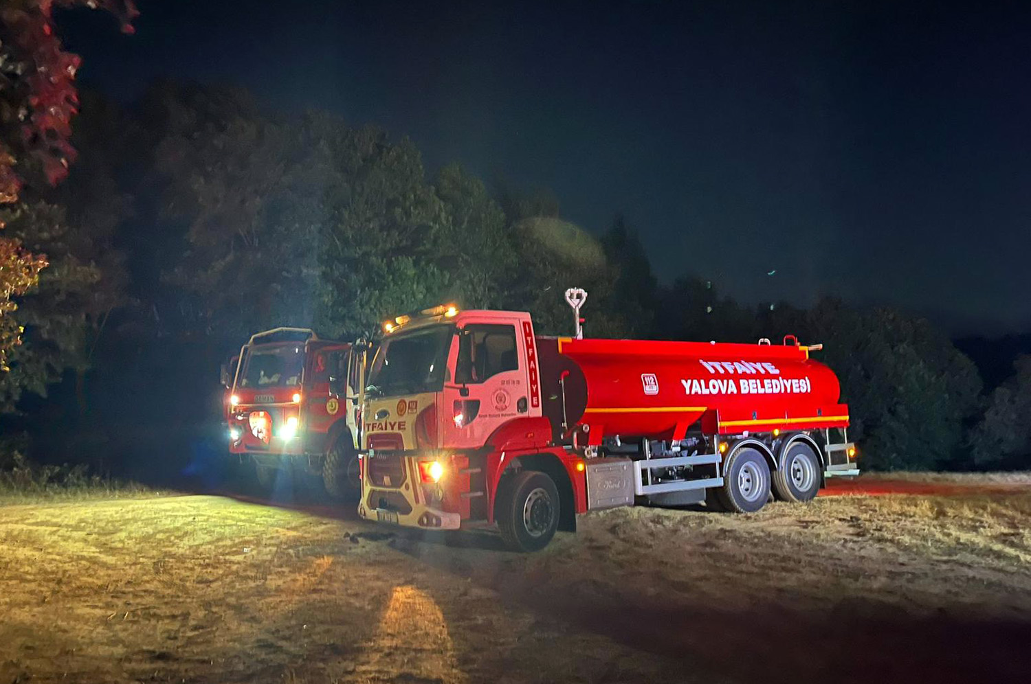 YALOVA İTFAİYESİ GECE GÜNDÜZ GÖREV BAŞINDA