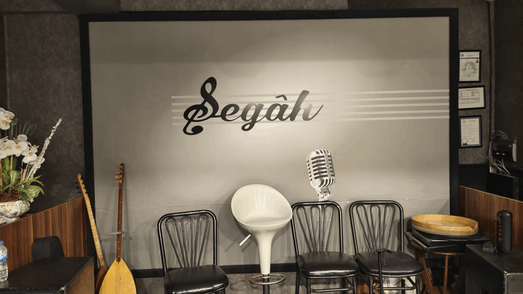 Segah Cafe, Çiftlikköy Sahilinde Müzik ve Lezzeti Buluşturuyor