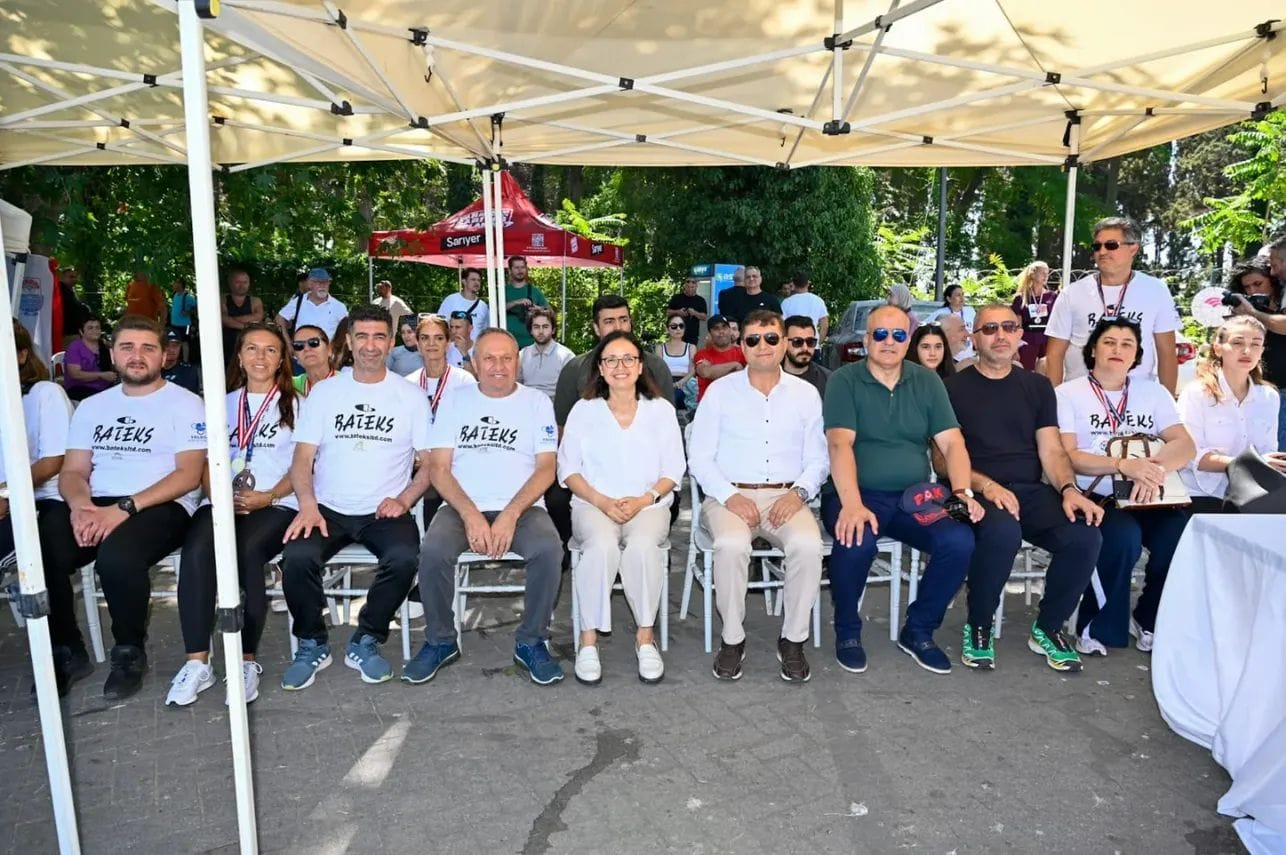 Yalova'da “Yürüyen Köşk Koşusu” Coşkusu: Spor ve Tarih Bir Arada