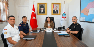 Yalova'da Asayiş ve Güvenlik Değerlendirme Toplantısı Canlı Yayınla Gerçekleştirildi