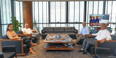 CHP’li Vekil Tahsin Becan ve Ressam Sevgi Atamış’tan YTSO’ya Ziyaret