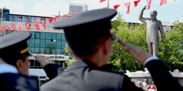 YALOVA’NIN DÜŞMAN İŞGALİNDEN KURTULUŞU COŞKUYLA KUTLANDI