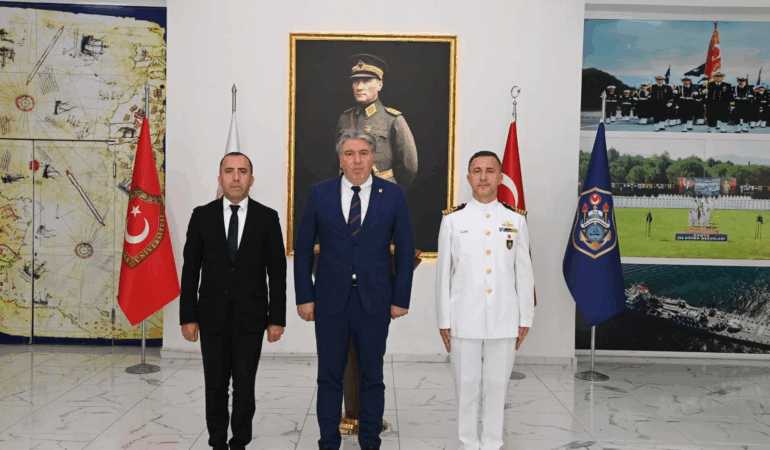 Yalova Üniversitesi Rektörü Prof. Dr. Bahçekapılı’dan Deniz Astsubay MYO’ya Ziyaret