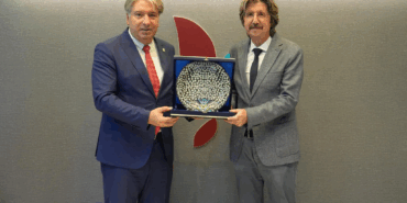 TRT Yönetim Kurulu Başkanı Prof. Dr. Ferudun Yılmaz’dan Yalova Üniversitesi Rektörü Prof. Dr. Mehmet Bahçekapılı’ya Ziyaret