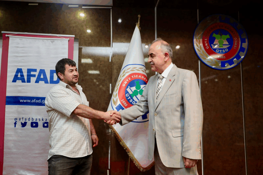 Ünye Yunus Emre Afet Konutları Kura Çekim ve Anahtar Teslim Töreni Yapıldı