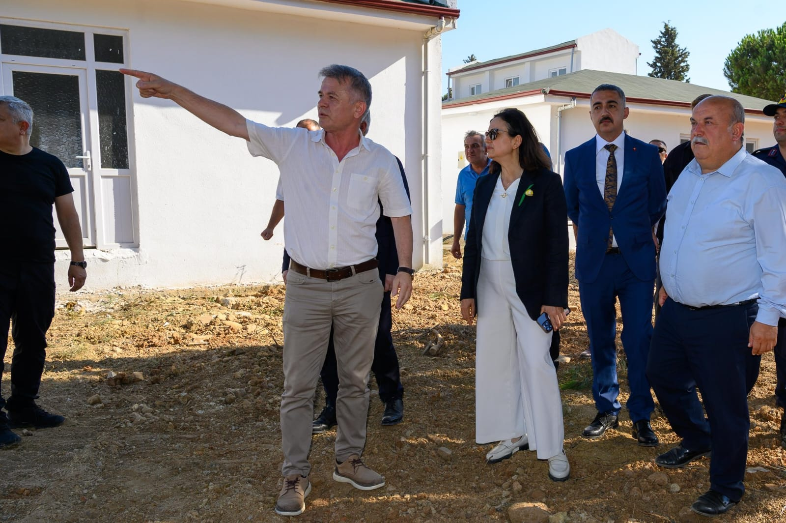 Yalova Valisi Dr. Hülya Kaya’dan Armutlu’ya Ziyaret Yeni Adliye Binası ve Kamu Yatırımları Gündemdeydi