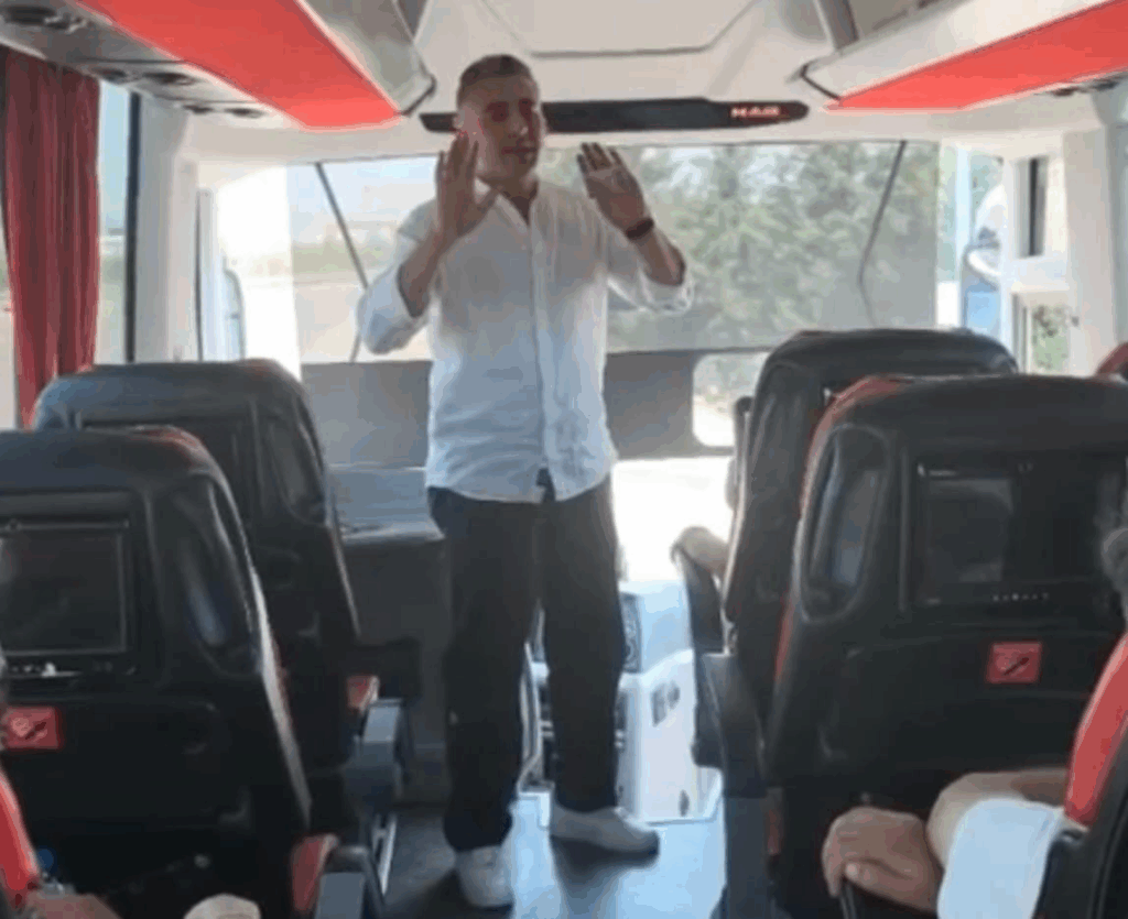Yolcu Otobüslerine Sivil Denetim: İhlal Yok, Sürücüye Teşekkür Edildi