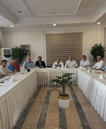 Yalova’da Yalovaspor İçin Güç Birliği: Yeni Sezon Öncesi Yol Haritası Belirlendi