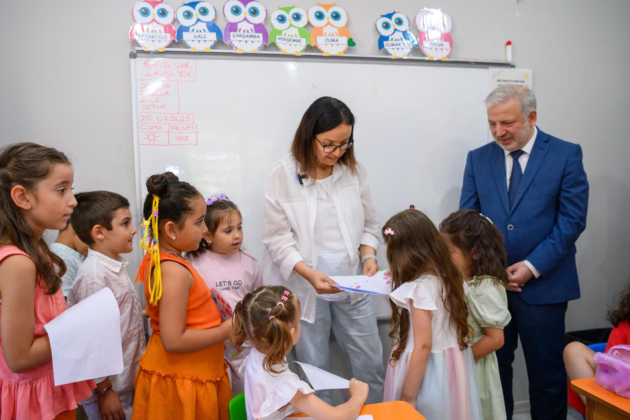 VALİ DR. HÜLYA KAYA’DAN YAZ KUR’AN KURSLARINA ZİYARET