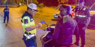 TERMAL'DE GÜVENLİK UYGULAMASI: 114 ARAÇ KONTROL EDİLDİ, 525 KİMLİK SORGULANDI