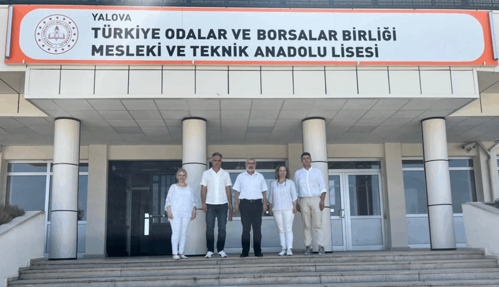 YENİ EĞİTİM ÖĞRETİM YILI HAZIRLIKLARI YERİNDE İNCELENDİ