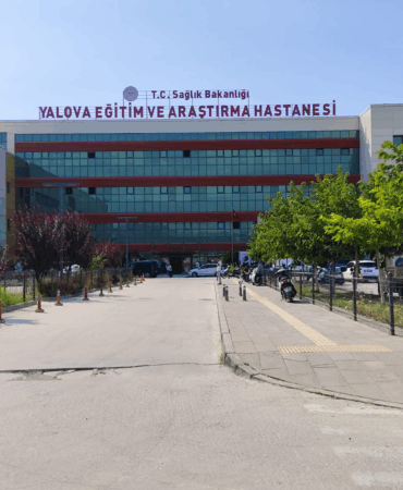 Yalova'da 45 İşçi Gıda Zehirlenmesi Şüphesiyle Hastaneye Kaldırıldı
