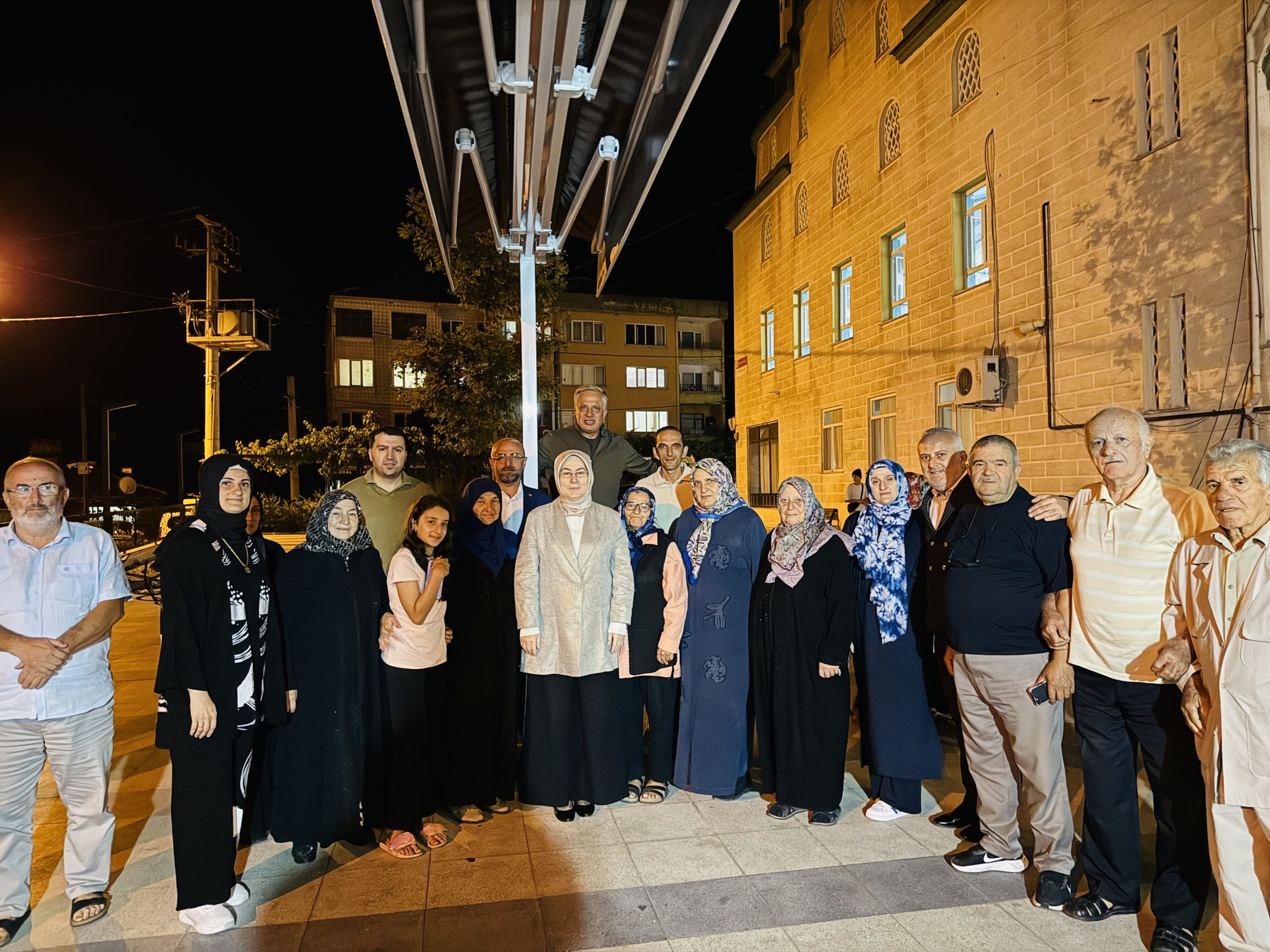 AK Parti Yalova Milletvekili Meliha Akyol Termal’de Köy Ziyaretleri Yaptı