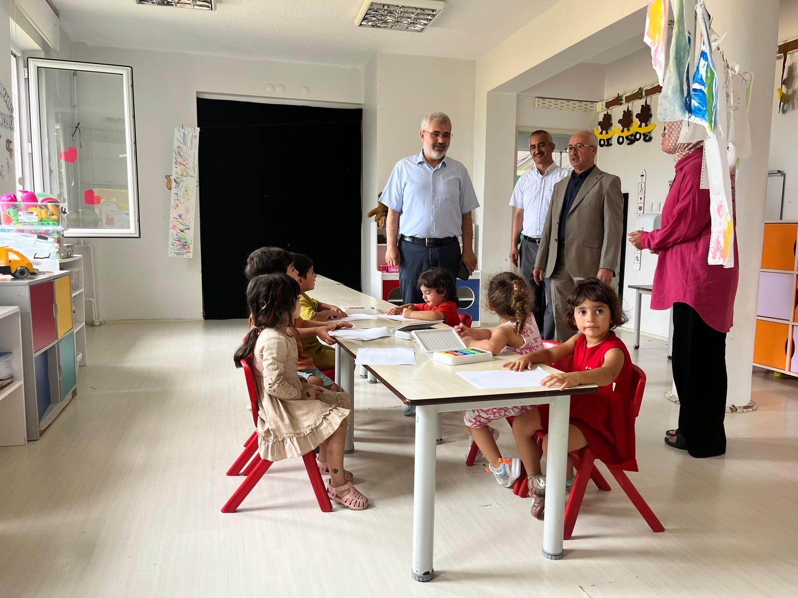 YENİ EĞİTİM ÖĞRETİM YILINA HAZIRLIKLAR SÜRÜYOR