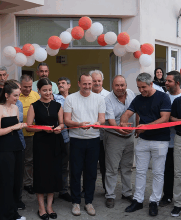 İLK KADIN MUHTARIN KÖYÜNDE KADINLAR KAHVESİ AÇILDI