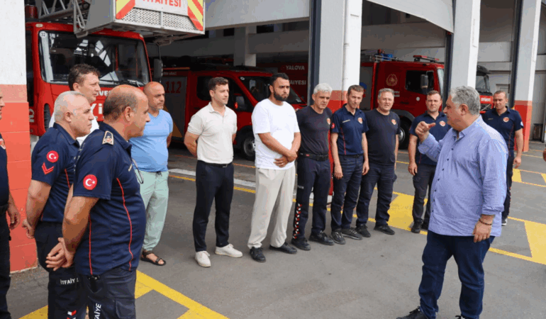 BAŞKAN GÜREL İTFAİYE MÜDÜRLÜĞÜNÜ ZİYARET ETTİ