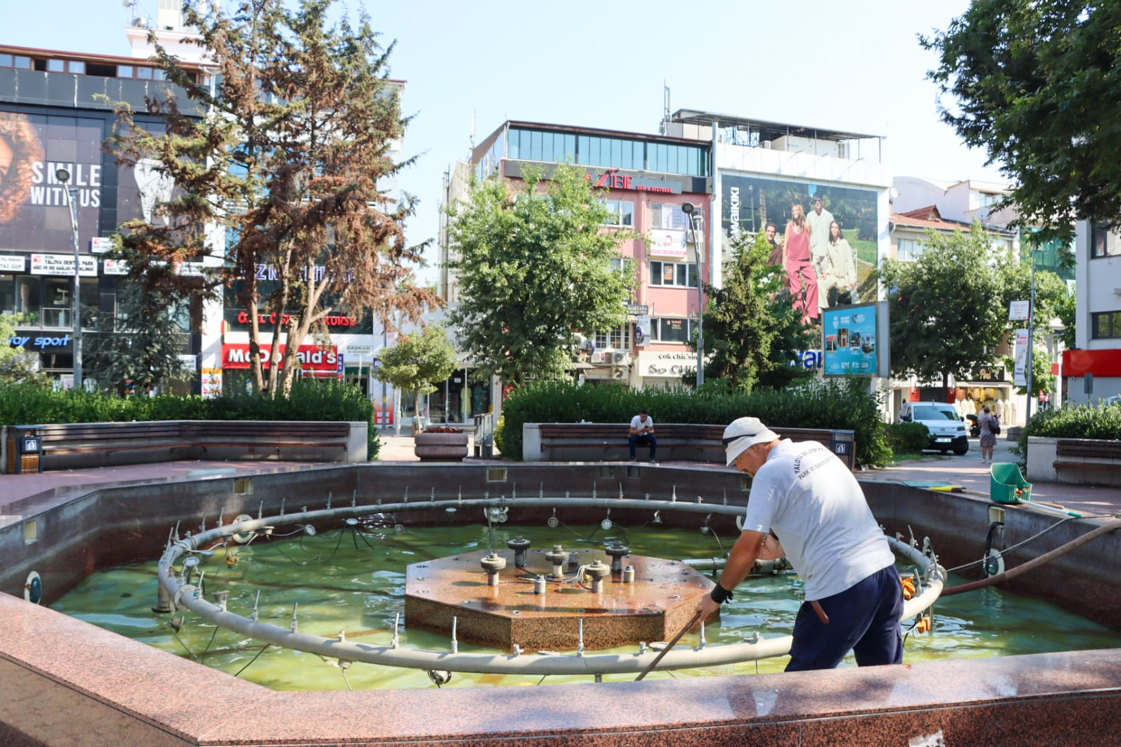 DAHA TEMİZ VE GÜZEL BİR YALOVA İÇİN ÇALIŞMAYA DEVAM
