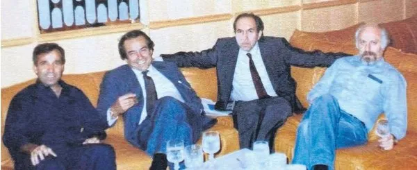 "Bir Kütüphane Yıkıldı" — Altan Öymen’e Veda