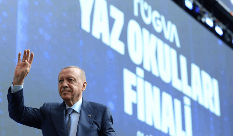 Cumhurbaşkanı Erdoğan, TÜGVA Yaz Okulları Final Programı’na Katıldı