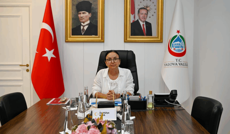 VALİ DR. HÜLYA KAYA, HAYVANLARI KORUMA KANUNU TOPLANTISINA KATILDI