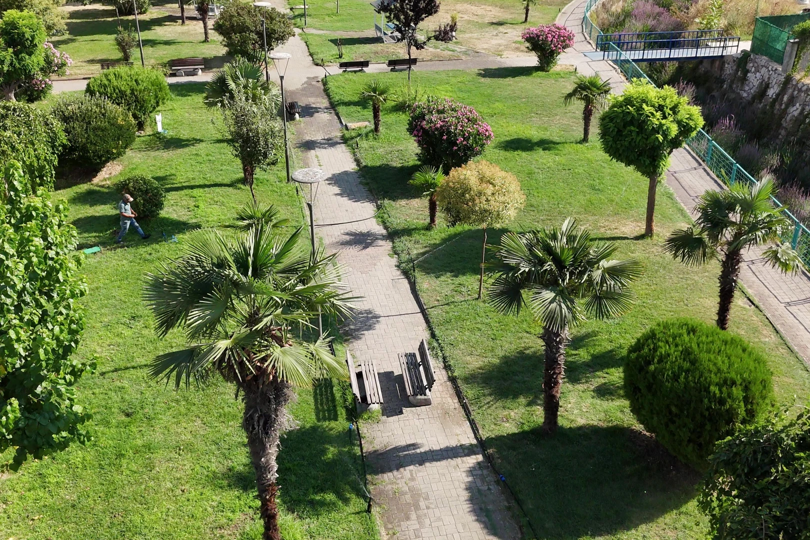 ÇİFTLİKKÖY’DE PEYZAJ ALANLARINA OTOMATİK SULAMA DESTEĞİ 6 ÇİFTLİKKÖY’DE PEYZAJ ALANLARINA OTOMATİK SULAMA DESTEĞİ