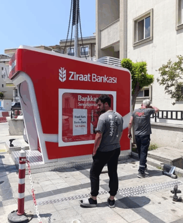 Çınarcık Belediyesi’nden Vatandaşa Kolaylık: Ziraat Bankası ATM’si Hizmete Girdi