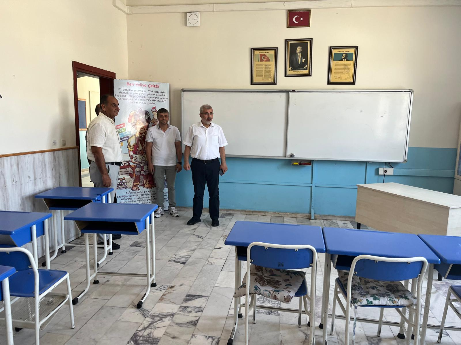 Yalova’da Yeni Eğitim-Öğretim Yılı Hazırlıkları Sürüyor İl Millî Eğitim Müdürü Aytekin Yılmaz’dan Okul Ziyaretleri