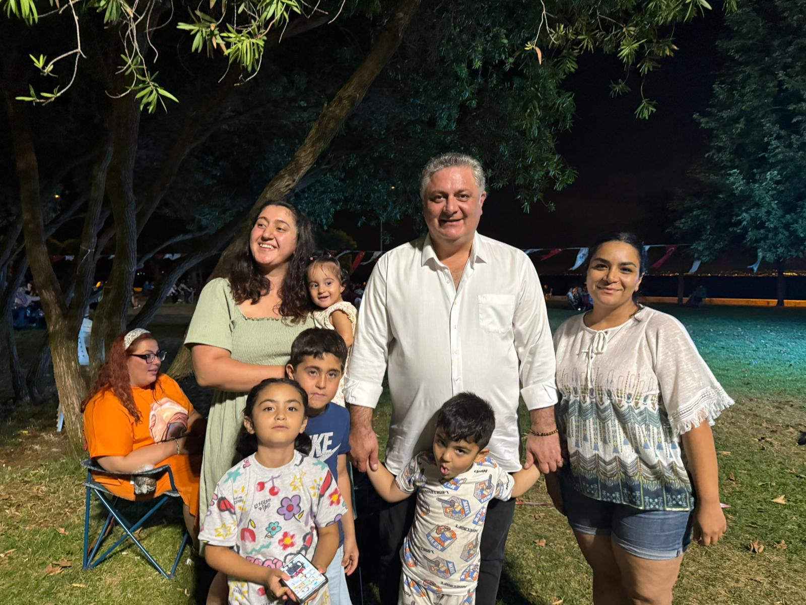 YALOVA BELEDİYESİ'NDEN AÇIK HAVADA SİNEMA KEYFİ