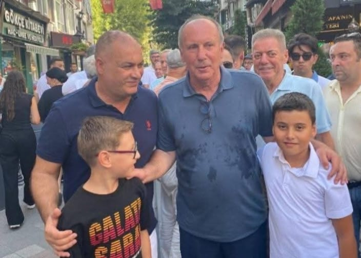 MUHARREM İNCE, CHP YALOVA İL BAŞKANLIĞI’NI ZİYARET ETTİ