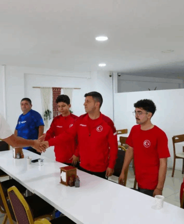 TOKYO YOLUNDA MİLLİ HEYECAN: ZONGULDAK’TA DEAFYMPICS HAZIRLIĞI