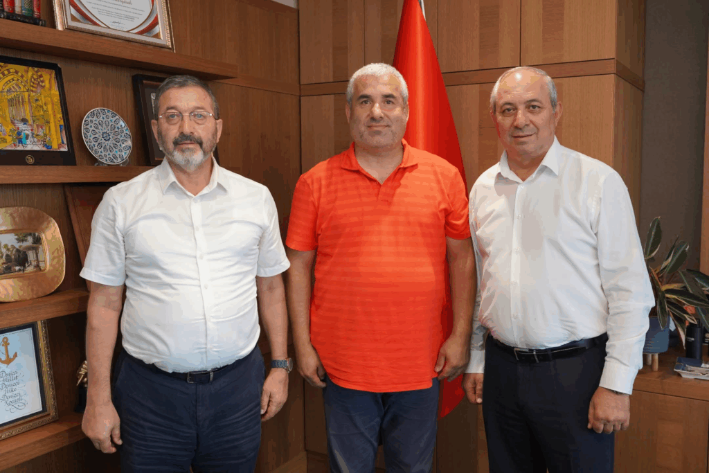 YALOVA'DA SANAYİ İŞ BİRLİĞİ GÜÇLENİYOR: YALOVA İSTİF MAKİNELERİ’NDEN YTSO’YA ZİYARET