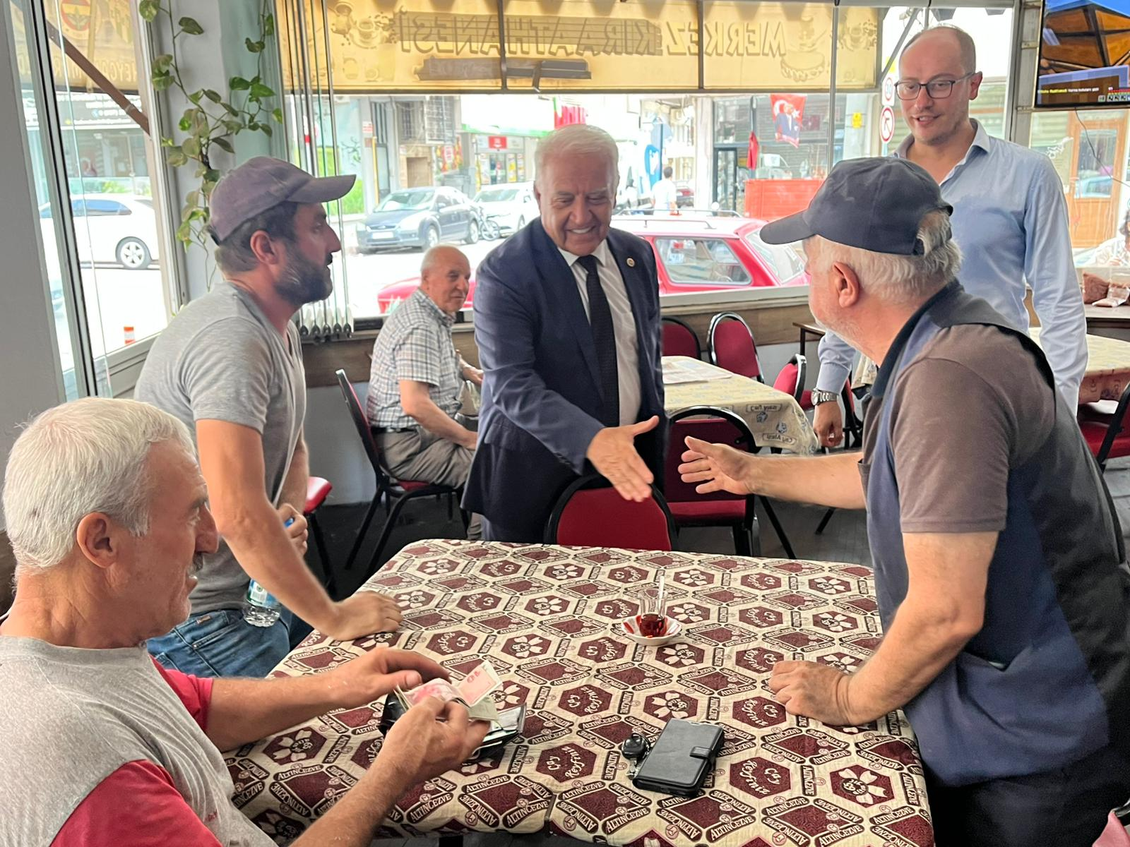 81 İL’DE YURTDAŞLARIMIZLA BİRLİKTEYİZ