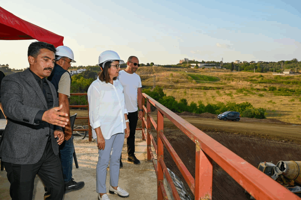 YALOVA VALİSİ DR. HÜLYA KAYA’DAN TAŞ OCAĞI ÜRETİM MERKEZİNE İNCELEME ZİYARETİ