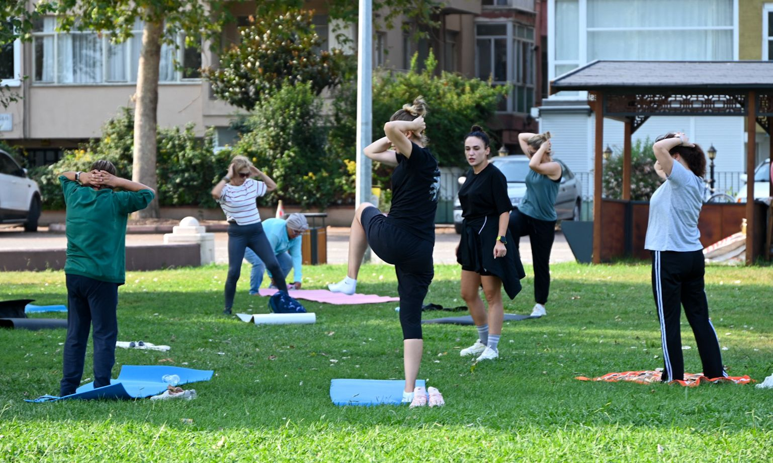 SABAH SPORU ETKİNLİKLERİYLE GÜNE SAĞLIKLI BAŞLANGIÇ