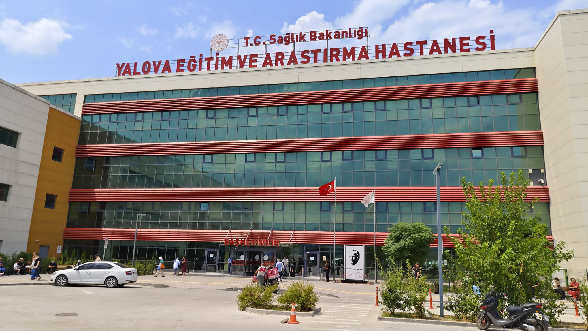 Yalova Eğitim ve Araştırma Hastanesi Bölgenin Sağlık Üssü Haline Geldi: Günde 6 Bine Yakın Hastaya Hizmet Veriliyor