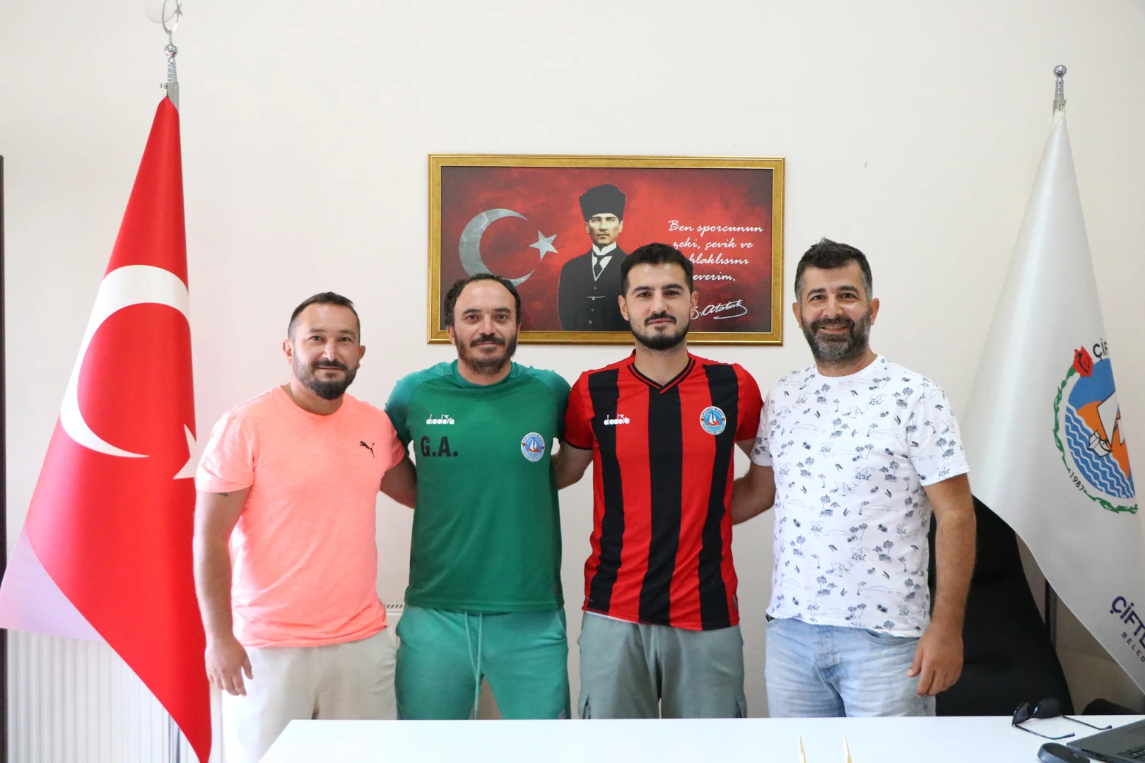 ÇİFTLİKKÖY BELEDİYESPOR TRANSFERDE HAREKETE GEÇTİ