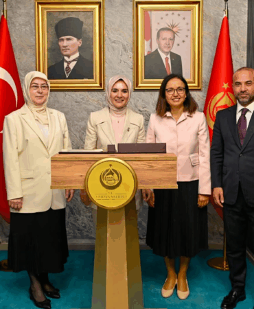 AİLE VE SOSYAL HİZMETLER BAKANI GÖKTAŞ, YALOVA’DA BİR DİZİ ZİYARET GERÇEKLEŞTİRDİ