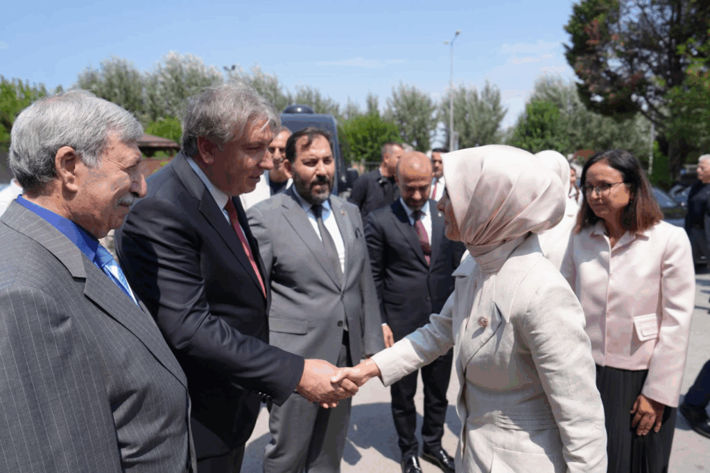 AİLE VE SOSYAL HİZMETLER BAKANI GÖKTAŞ, “TÜRKİYE YÜZYILI BULUŞMALARI” KAPSAMINDA YALOVA’DA