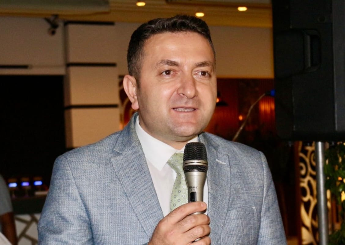 SELÇUK YAMAN’A DUYGUSAL VEDA