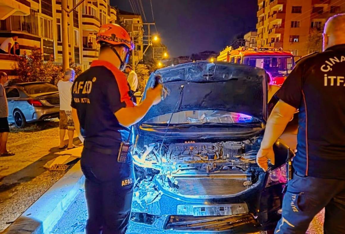 Çınarcık’ta Trafik Kazası: Yaralı Vatandaş Sağlık Ekiplerine Teslim Edildi